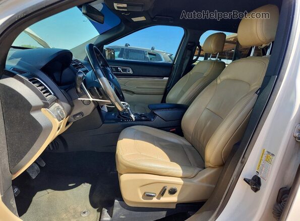 1FM5K7F85GGC25503 2016 FORD EXPLORER White Вид салону спереду