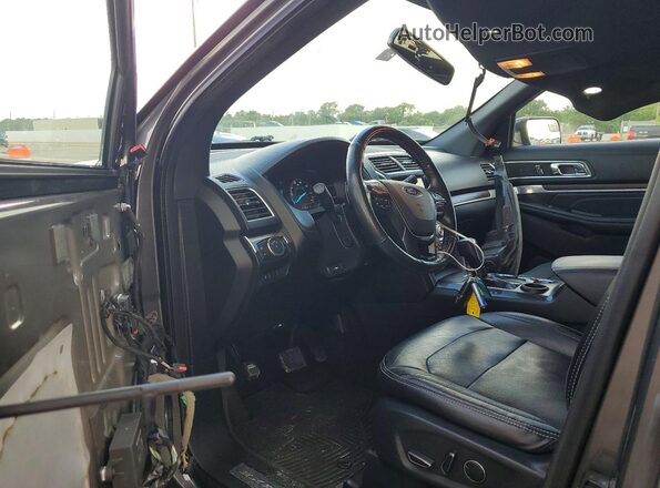 1FM5K7F88HGC68718 2017 FORD EXPLORER Серый Вид панели приборов