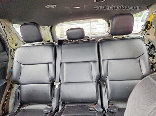 1FM5K8AB1MGC21887 2021 FORD EXPLORER Серебряный Вид задних сидений