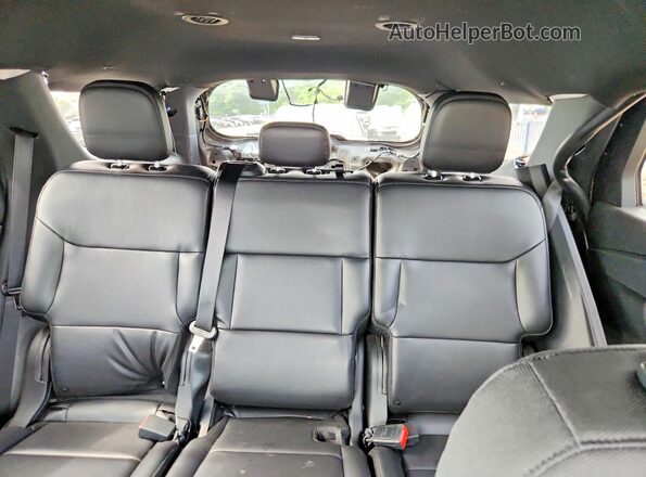 1FM5K8AB7PGC07786 2023 FORD EXPLORER Серебряный Вид задних сидений