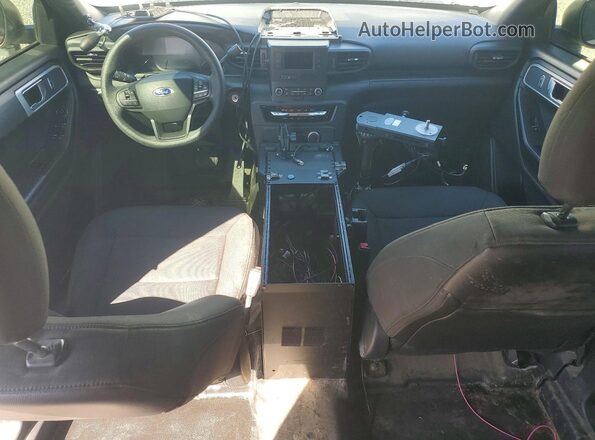 1FM5K8AB9MGC35570 2021 FORD EXPLORER Белый Вид панели приборов