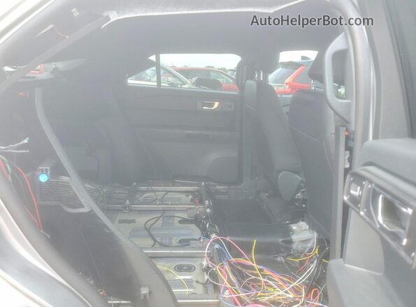 1FM5K8AC2RGA62507 2024 FORD EXPLORER Silver Вид задньої частини салону