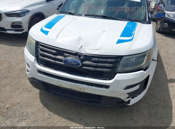 1FM5K8AR0HGA37379 2017 FORD UTILITY POLICE INTERCEPTOR White Вид спереду