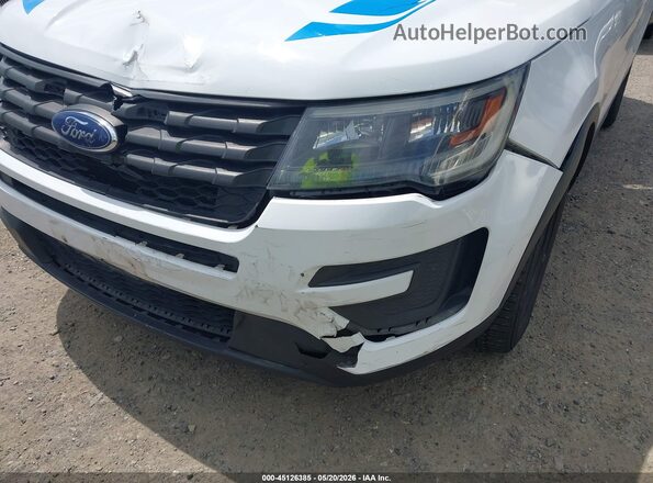 1FM5K8AR0HGA37379 2017 FORD UTILITY POLICE INTERCEPTOR White 