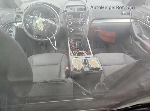 1FM5K8AR1GGD32943 2016 FORD EXPLORER Двухцветный Вид панели приборов