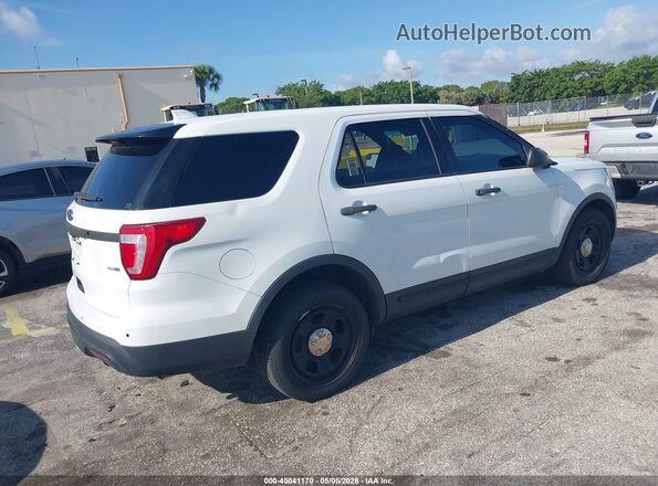 1FM5K8AR5GGC50830 2016 FORD UTILITY POLICE INTERCEPTOR Белый Задняя правая четверть