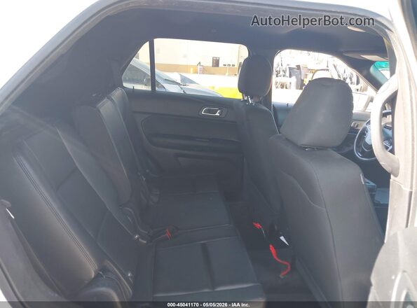 1FM5K8AR5GGC50830 2016 FORD UTILITY POLICE INTERCEPTOR Белый Вид наклейки с VIN-кодом