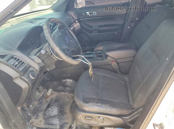 1FM5K8ARXHGA37129 2017 FORD EXPLORER White Widok wnętrza z przodu