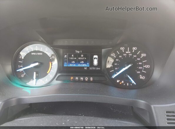 1FM5K8B84JGC45390 2018 FORD EXPLORER Серебряный Вид задних сидений