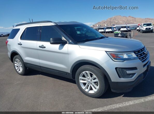 1FM5K8B86HGD66982 2017 FORD EXPLORER Серебряный Вид задней части салона