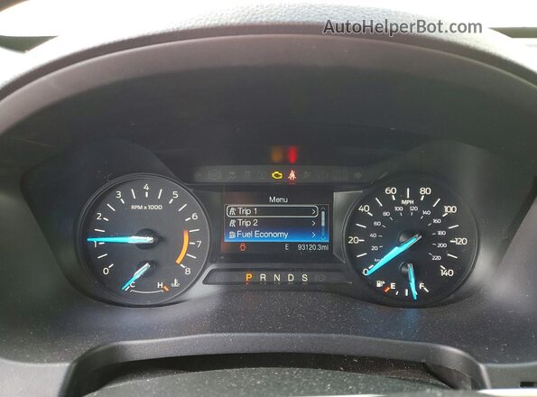 1FM5K8B87KGA92697 2019 FORD EXPLORER White Widok zestawu wskaźników