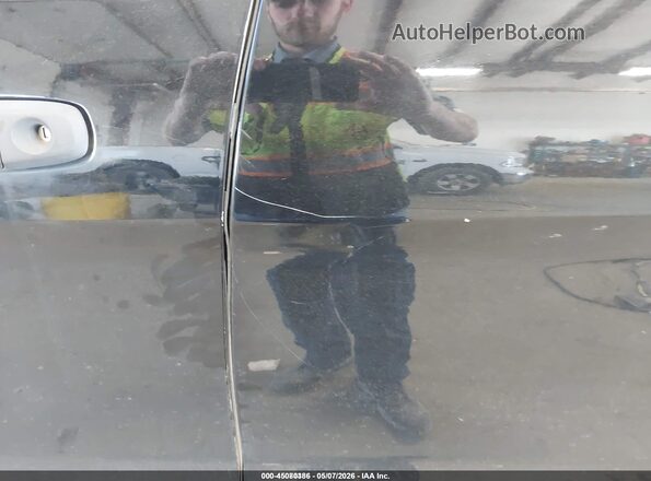 1FM5K8B8XHGD72235 2017 FORD EXPLORER Черный Вид задней части салона