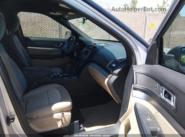 1FM5K8BH3HGC85616 2017 FORD EXPLORER Gray Вид салону спереду