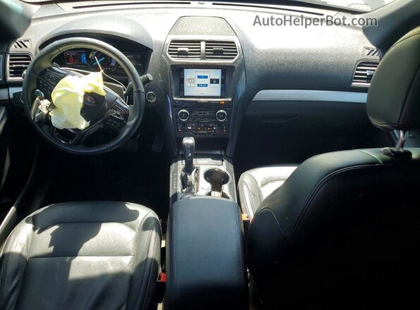 1FM5K8D80HGD75058 2017 FORD EXPLORER Black Vista del salpicadero