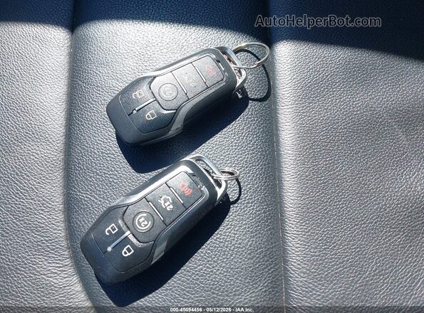 1FM5K8D82HGD76468 2017 FORD FORD EXPLORER Черный Вид панели приборов
