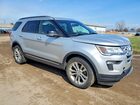 2018 Ford Explorer Xlt Серебряный vin: 1FM5K8D82JGC40007