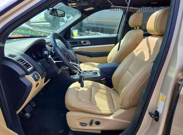 1FM5K8D83HGD81081 2017 FORD EXPLORER Желто-коричневый Вид салона спереди