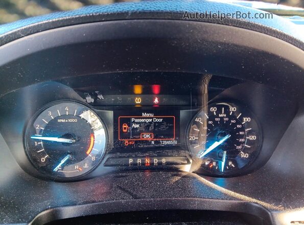 1FM5K8D86HGD05094 2017 FORD EXPLORER Серебряный Вид щитка приборов