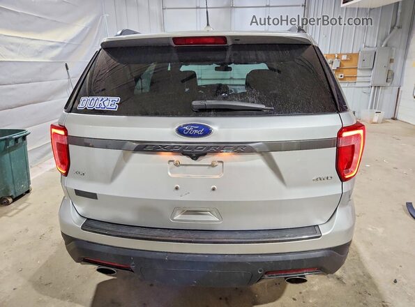 1FM5K8D87JGC89106 2018 FORD EXPLORER Silver Widok z tyłu