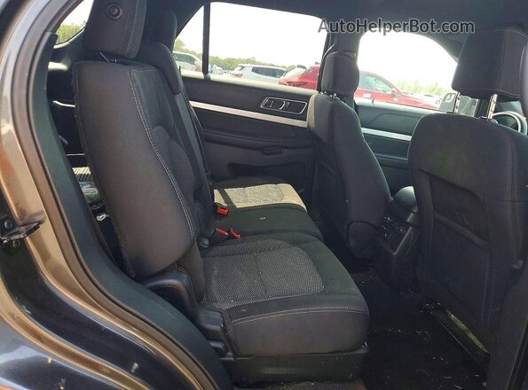 1FM5K8D88HGD71467 2017 FORD EXPLORER Gray Rear seats view