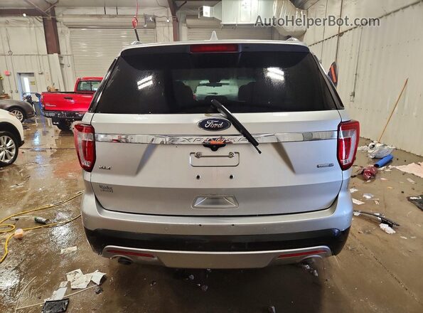 1FM5K8DH0HGA80400 2017 FORD EXPLORER Серебряный Вид сзади