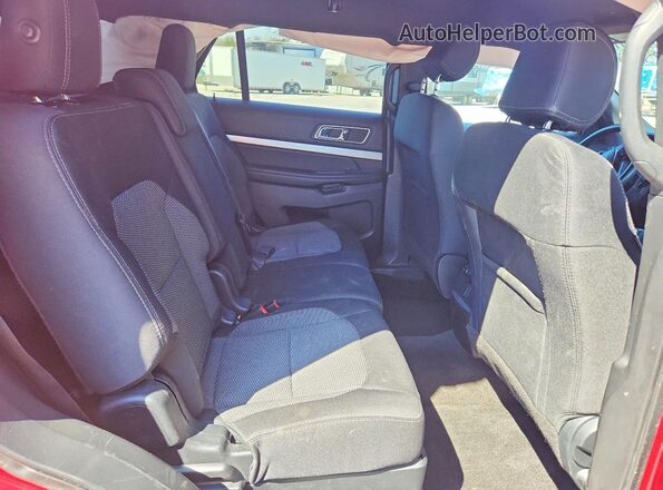 1FM5K8DH2HGC54774 2017 FORD FORD EXPLORER Красный Вид задней части салона