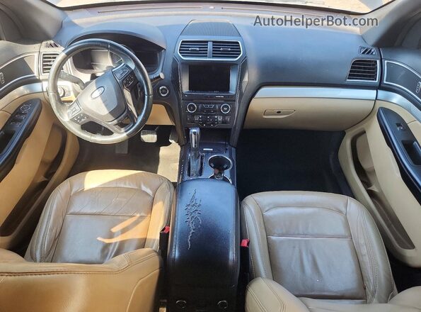 1FM5K8DH5HGC64439 2017 FORD EXPLORER Черный Вид панели приборов
