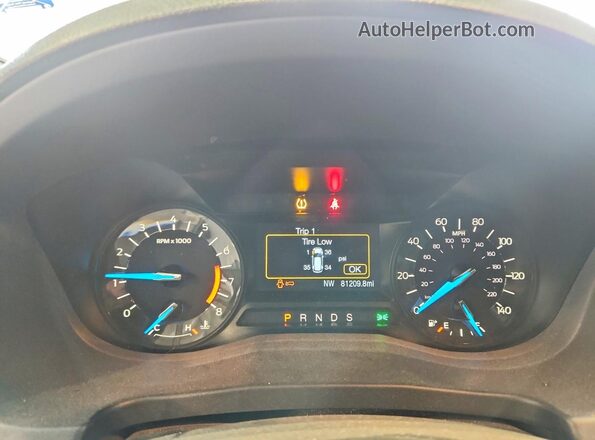 1FM5K8DH6HGA75587 2017 FORD EXPLORER White Widok zestawu wskaźników