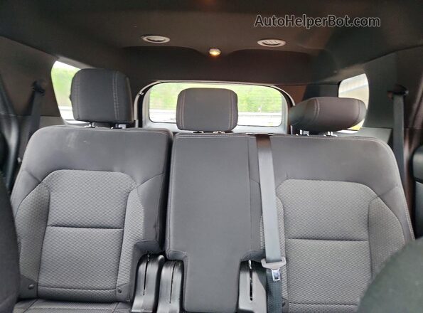 1FM5K8DHXJGA87697 2018 FORD EXPLORER Maroon Widok tylnych siedzeń
