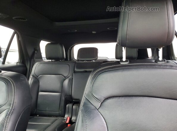 1FM5K8F85JGA10331 2018 FORD EXPLORER Белый Вид задних сидений