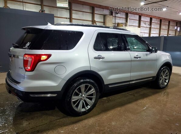 1FM5K8F85JGA99222 2018 FORD EXPLORER Серебряный Задняя правая четверть