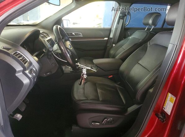 1FM5K8F87HGD01486 2017 FORD EXPLORER Красный Вид салона спереди