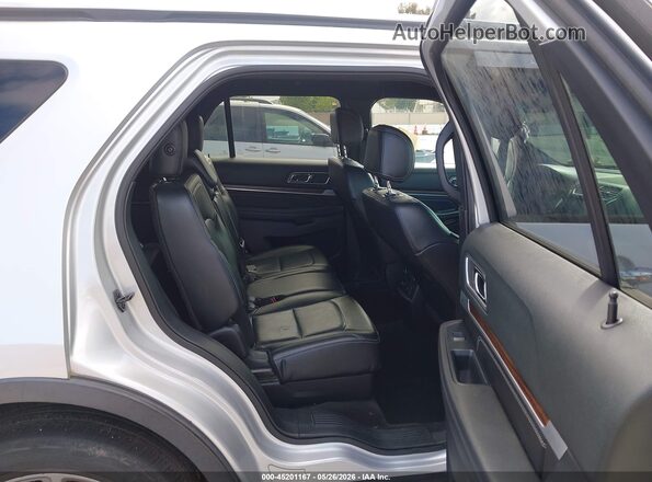 1FM5K8F89GGA19901 2016 FORD EXPLORER Серебряный Вид наклейки с VIN-кодом