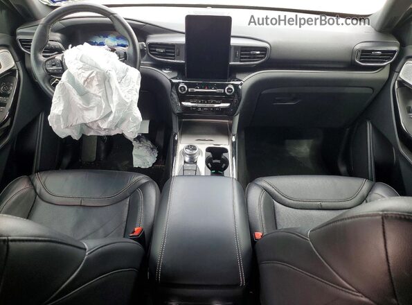1FM5K8GC1MGA82411 2021 FORD EXPLORER White Vista del salpicadero