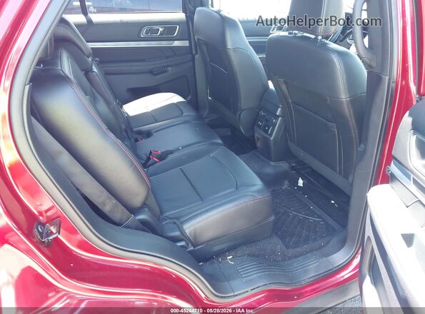 1FM5K8GT3JGC64607 2018 FORD EXPLORER Красный Вид наклейки с VIN-кодом