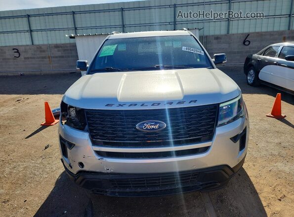 1FM5K8GT3KGA77059 2019 FORD EXPLORER Silver Widok z przodu