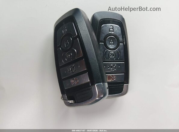 1FM5K8GT7JGC78025 2018 FORD FORD EXPLORER Черный Вид панели приборов
