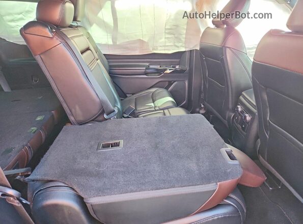 1FM5K8HC7NGA34671 2022 FORD FORD EXPLORER Серебряный Вид задней части салона