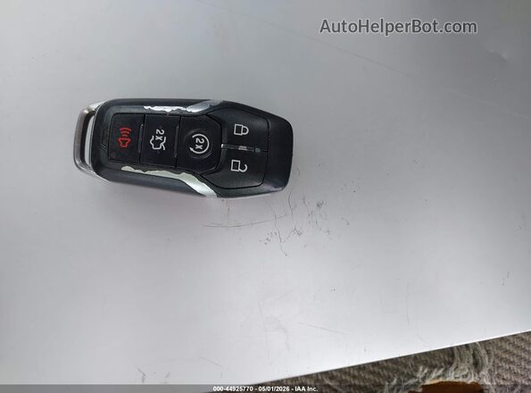 1FM5K8HT3GGC38435 2016 FORD FORD EXPLORER Черный Вид панели приборов