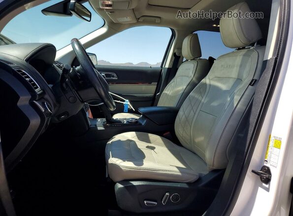 1FM5K8HT4JGC96383 2018 FORD EXPLORER Белый Вид салона спереди