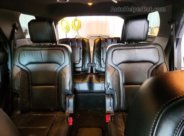 1FM5K8HT5JGA52953 2018 FORD EXPLORER White Вид задніх сидінь