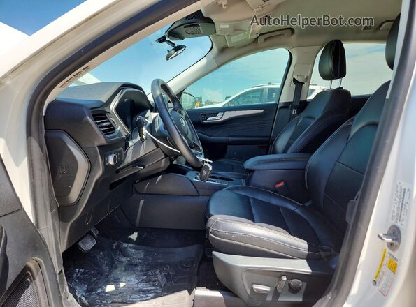 1FMCU0CZ8MUB04872 2021 FORD ESCAPE White Вид салону спереду