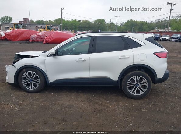 1FMCU0CZXNUA86456 2022 FORD ESCAPE Белый Панорамный вид салона 360°