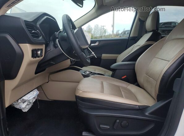 1FMCU0DZ8LUB55527 2020 FORD ESCAPE Белый Вид салона спереди