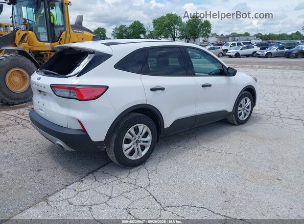 1FMCU0F67NUB18054 2022 FORD ESCAPE Белый Задняя правая четверть