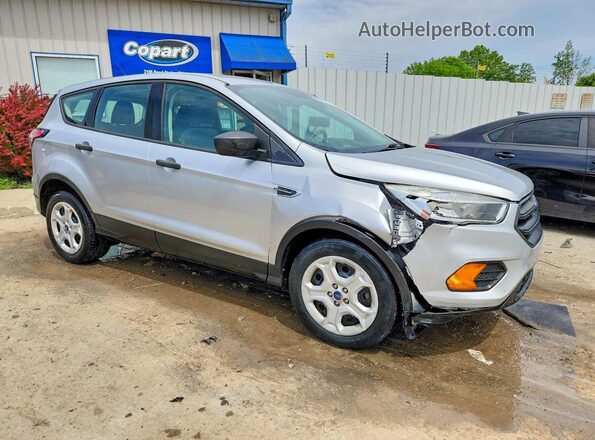 1FMCU0F70HUB98942 2017 FORD ESCAPE Серебряный Передняя правая четверть