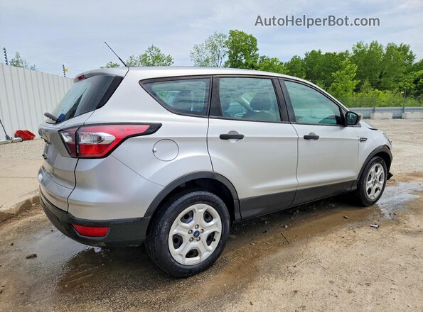 1FMCU0F70HUB98942 2017 FORD ESCAPE Серебряный Задняя правая четверть