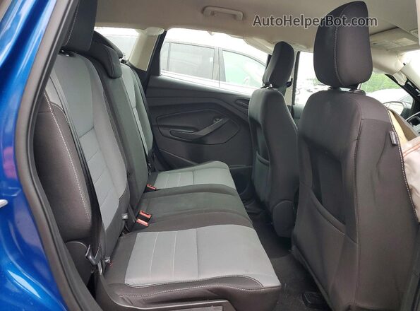 1FMCU0F70JUB08162 2018 FORD ESCAPE Blue Rear seats view