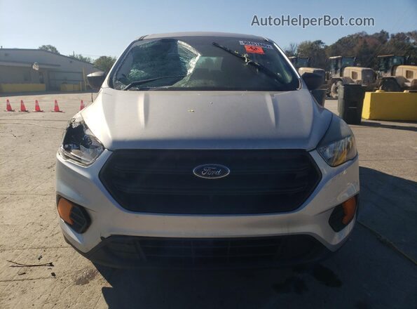 1FMCU0F70JUD46920 2018 FORD ESCAPE Серебряный Вид спереди