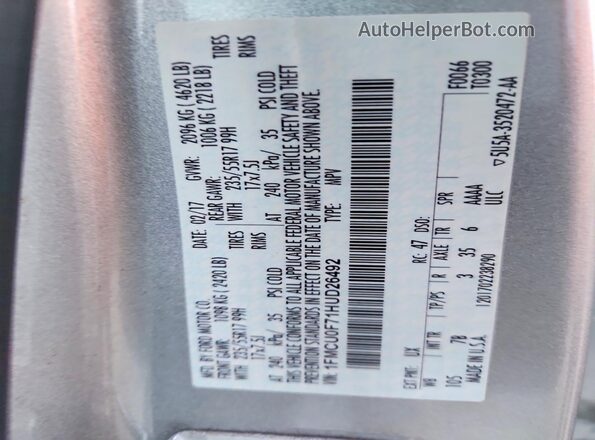 1FMCU0F71HUD26492 2017 FORD ESCAPE Silver Widok wnętrza 360 stopni